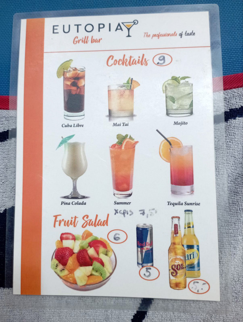 Šok cene u omiljenom letovalištu Srba: Grci udarili po džepu, ovo je previše! (FOTO)