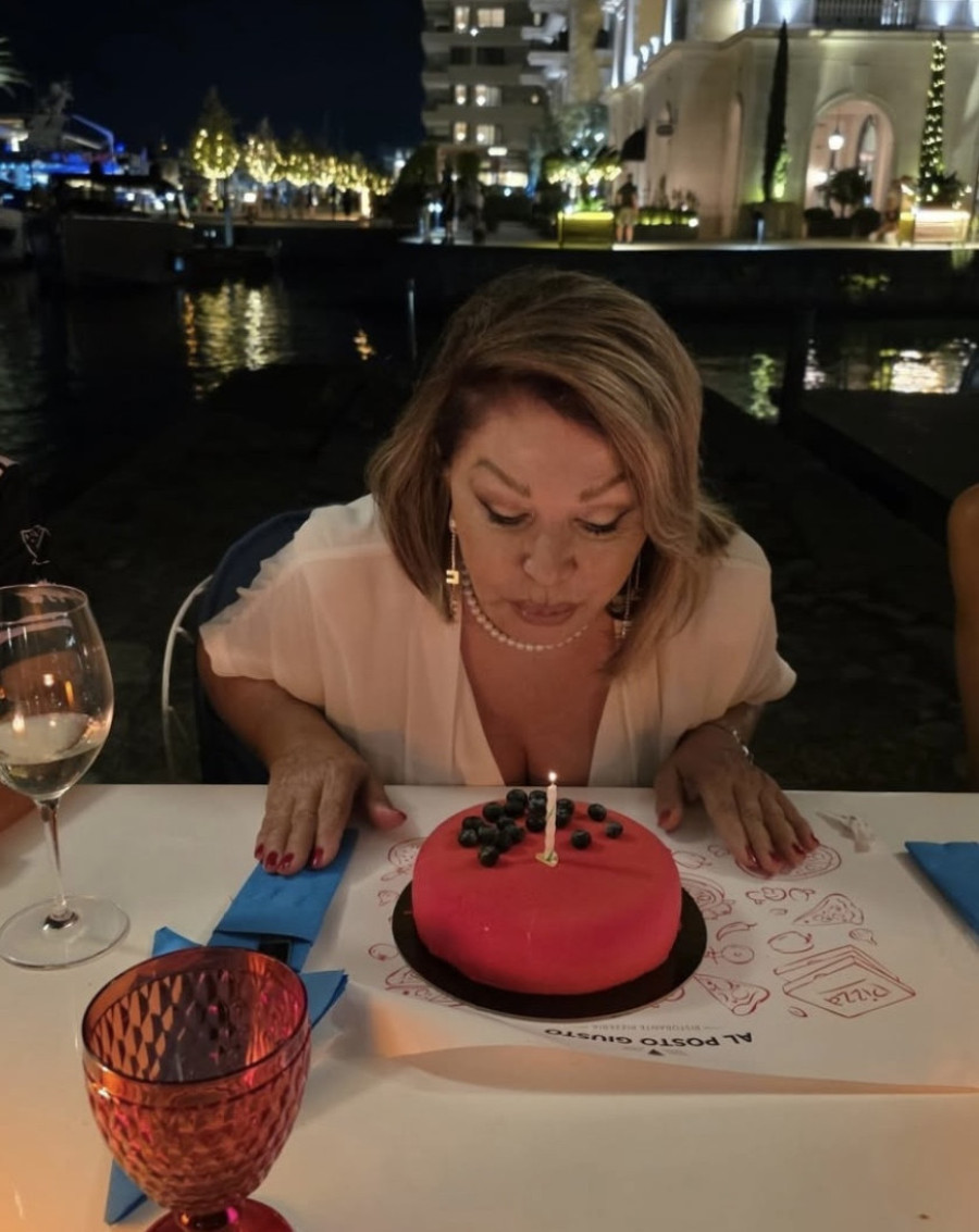 Neda Ukraden proslavila 75. rođendan u vrelom izdanju: Mreže se usijale! (FOTO)