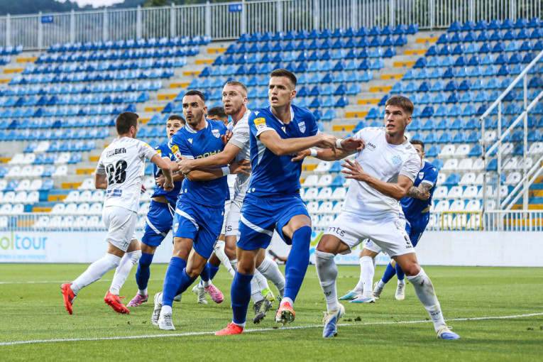 Novi Pazar se vratio na trijumfalni put, Napredak izbegao poraz u Bačkoj Topoli - FULL HD hajlajtsi! (VIDEO)