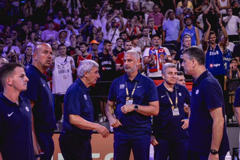 Oni koji ne idu, a želeli su, prihvatili da je tim iznad svih: Ovo su Pešićeve prve reči o konačnom spisku