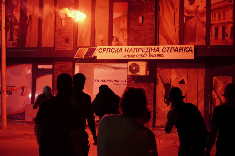 "Uzdržite se od bilo kakve primene nasilja": Visoki savet tužilaštva uzvraća oštrom porukom!