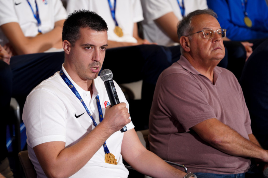 Orlići nisu dozvolili da ih ništa ne poremeti u cilju: Za šampione Evrope organizovan prijem (FOTO)