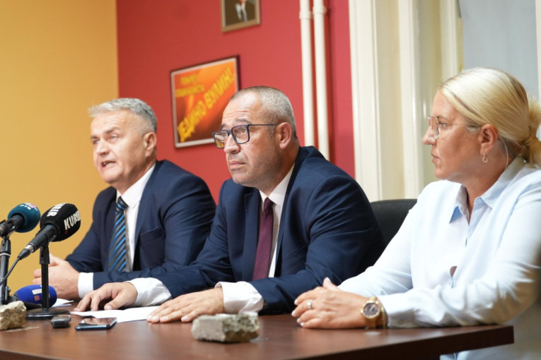 Pokret socijalista: Naše polupane prostorije od strane blokaderske rulje za tužilaštvo su samo "oštećenje tuđe stvari"