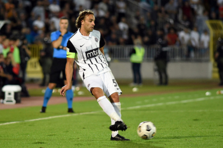 Partizanovo dete nema klub - kreće novi napad na potpis Lazara Markovića!