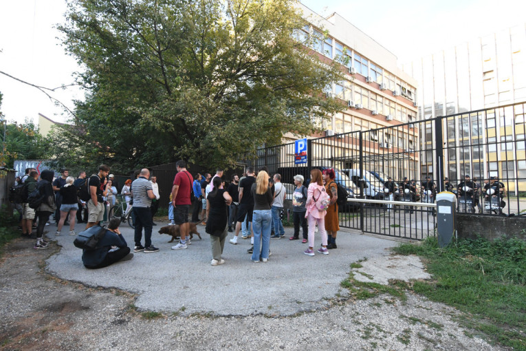 Oglasilo se Udruženje sudija i tužilaca Srbije: Sveopšti napad na pravosuđe, nedopustivo da deo građana preuzima ulogu sudija