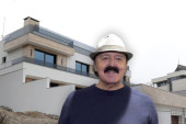 Haris Džinović renovira luks vilu od 900 kvadrata: Evo šta se zbiva na Senjaku!