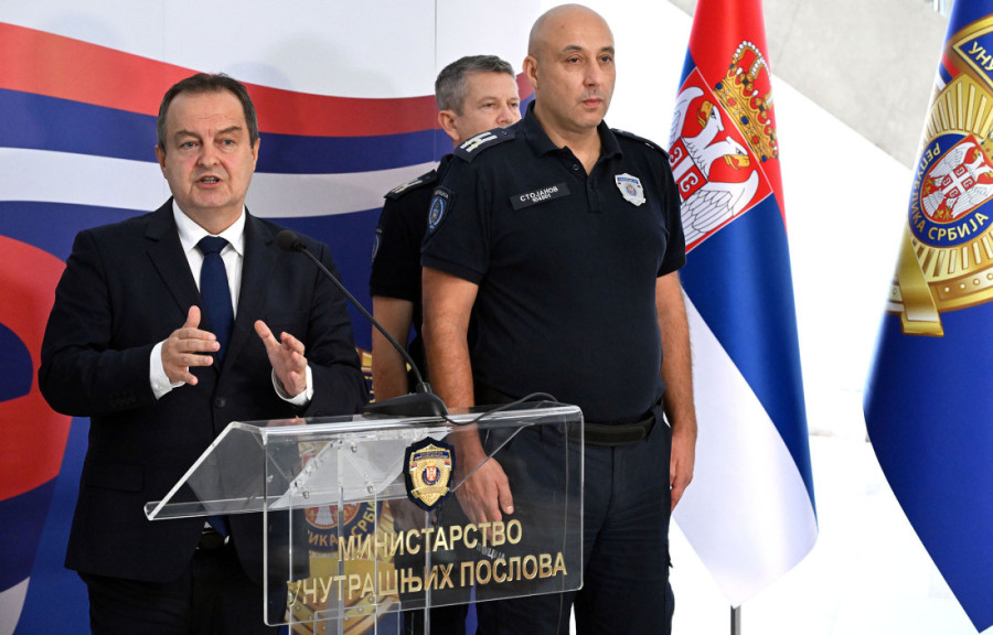 Obratio se Ivica Dačić: Otkrio sve detalje napada na policiju ispred Vlade