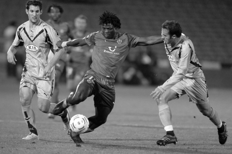 Fudbalski svet je u šoku: Preminuo jedan od najboljih napadača u istoriji - imao je samo 39 godina!