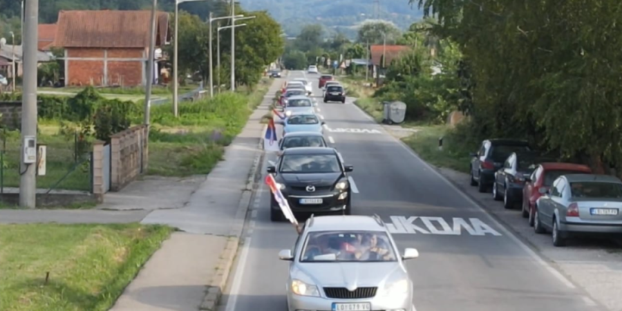 Žele povratak normalnom životu! Više od 35.000 ljudi izašlo na skupove protiv blokada (FOTO/VIDEO)