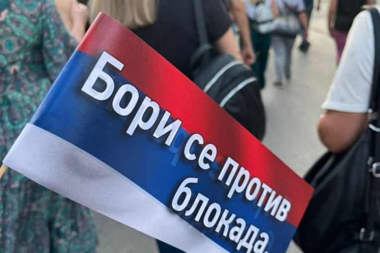 Na mirnim šetnjama bilo 35.000 ljudi: Ovo je devet ključnih poruka građana