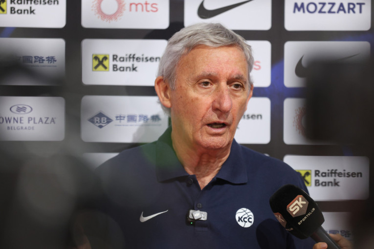 Pešić o Miciću i Jokiću, a onda i odgovorio na "najvažnije pitanje": Zna se kada će i da objavi konačan spisak (FOTO/VIDEO)