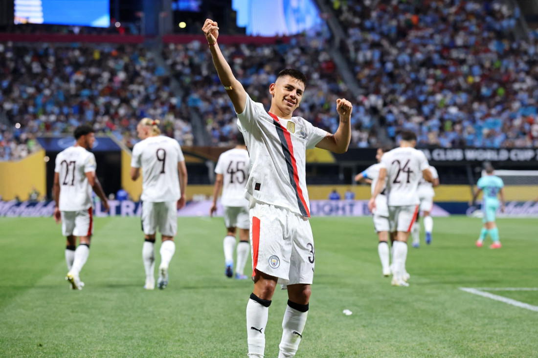 Leverkuzen predstavio nove zvezde: Milionsko pojačanje i biser iz Sitija zadužili opremu Bajera!