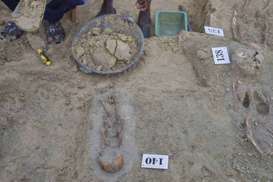 Jeziva tajna građanskog rata izlazi na videlo: Otkrivena masovna grobnica sa 141 telom - među žrtvama i deca!(FOTO)