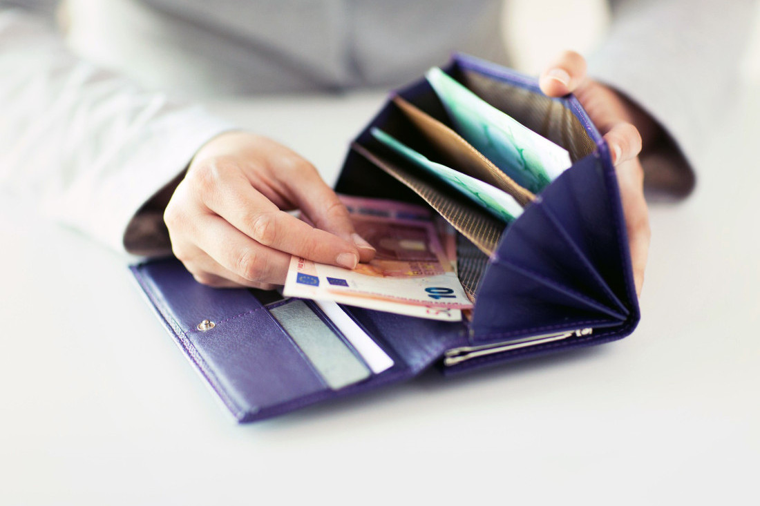 Da li se plaća porez na novac koji šaljete porodici? Evo konačnog odgovora!