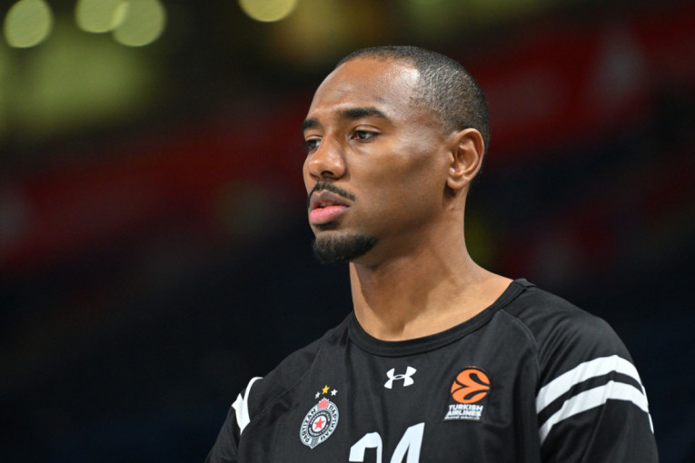 Emotivno obraćanje Ajzee Majka: Kanađanin imao posebnu poruku za Grobare!