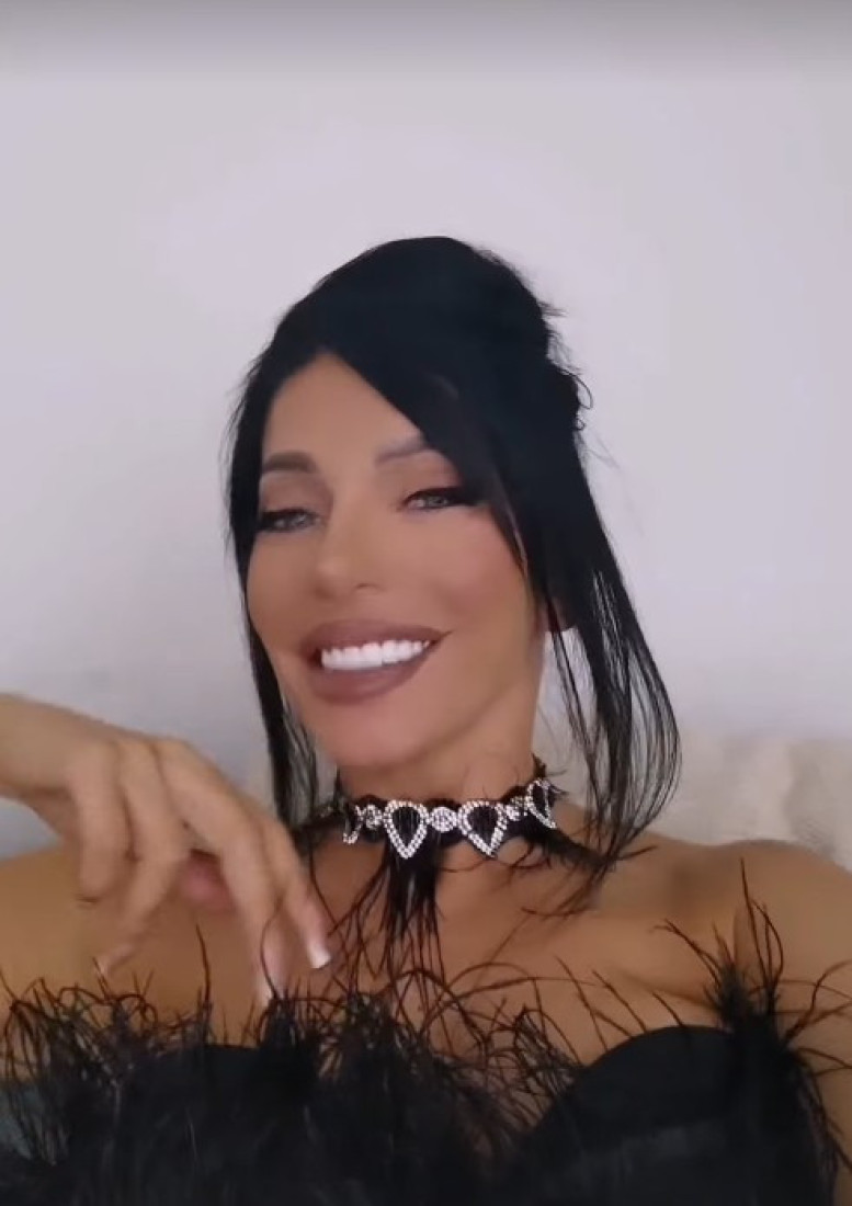 "Krenuo je nožem na mene" Aleksandra Nikolić iznela jezive detalje o bivšem mužu!