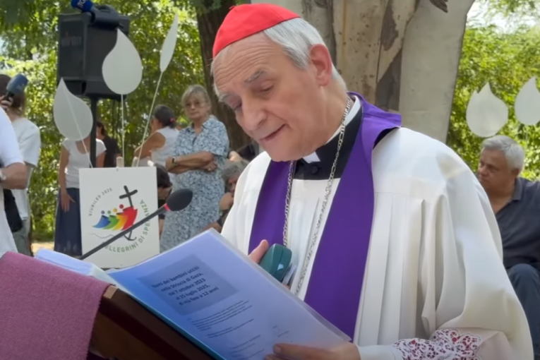 Kardinal čitao imena dece ubijene u Gazi: Trebalo mu je 7 sati (VIDEO)