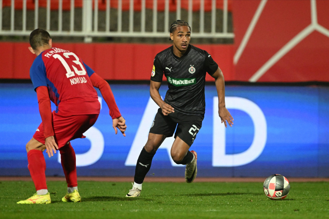 Partizan se rešio još jednog Vazurinog "projekta"! Odlazi u Portugal, crno-beli osigurali procente od naredne prodaje!