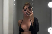 Mami uzdahe! Srpska influenserka promenila pol, a sada pozirala u kupaćem! (FOTO)