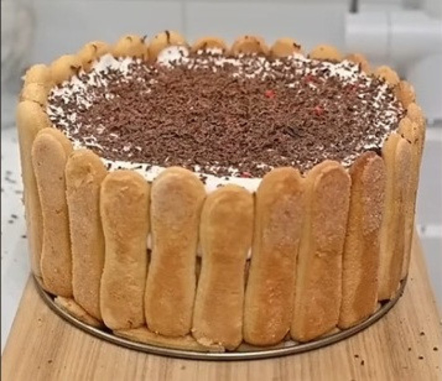 Recept dana: Brza čokoladna torta sa piškotama je slatko savršenstvo bez pečenja. Spremna da zasladi vikend