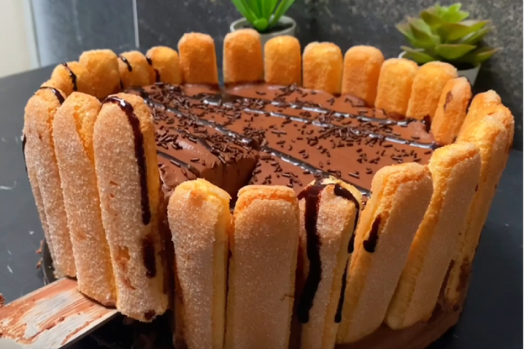 Recept dana: Spartak torta je raskošna čokoladna poslastica koja dolazi u nekoliko slojeva čistog zadovoljstva