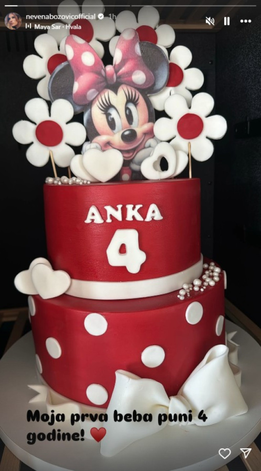 Dupli povod za slavlje u domu Nevene Božović: Pevačica podelila prelepe vesti!