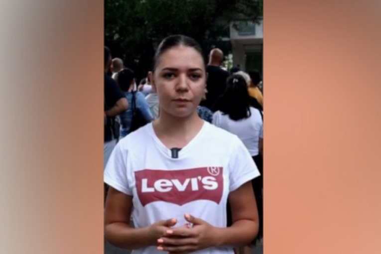 Predsednik Vučić na skupu u Ubu: Nikome nije potrebno nasilje, treba da negujemo pozitivnu energiju (VIDEO)