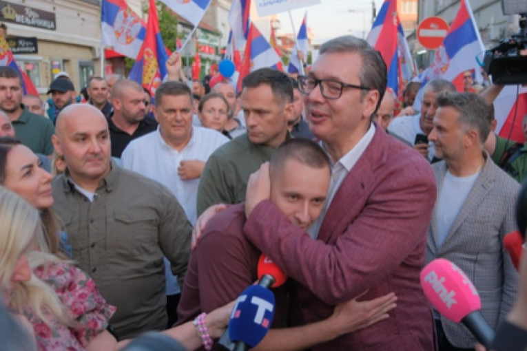 Građani koji su protiv blokada poslali moćne poruke: Izašli smo jer hoćemo slobodu! (VIDEO)