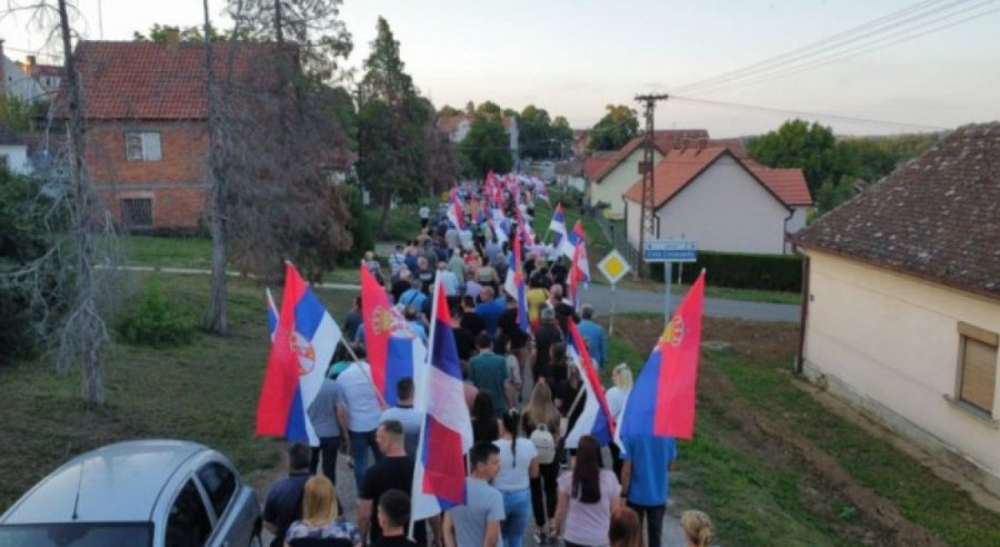 Moćne slike iz Vladimiraca! Srbija je ustala protiv blokada (FOTO)