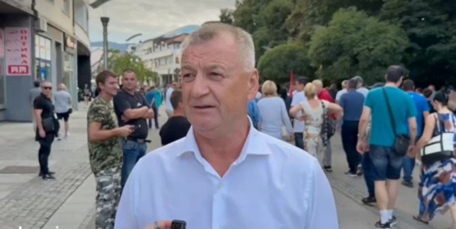 Građani koji su protiv blokada poslali moćne poruke: Izašli smo jer hoćemo slobodu! (VIDEO)