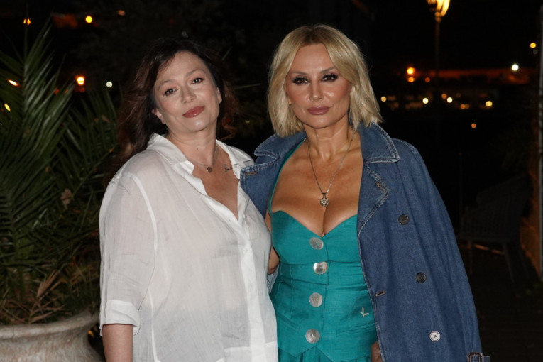 "Lažu koliki su honorari, radila sam za džabe!" Goca i Ivana Peters iskreno o muzičkim takmičenjima!