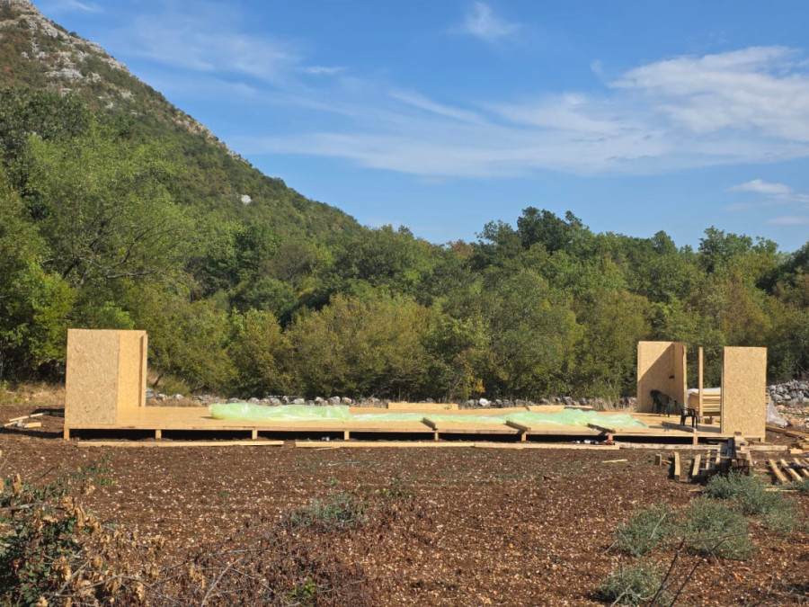 Ovo je mapa najveće plantaže marihuane u regionu! Pogledajte nezapamćeno otkriće crnogorske policije (FOTO)