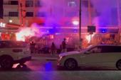 Delije okupiraju Kipar! Bakljada u Larnaki najava ludnice na tribinama! (VIDEO)