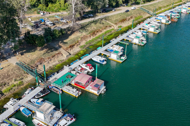Najneobičnija i najmanja plaža na svetu ima svega 40 metara: Pogledajte zašto je zovu i plaža bez mora (FOTO)