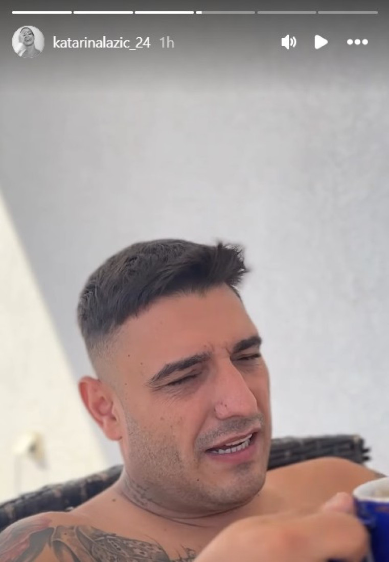 Darko Lazić renovira kuću, a evo kakav tretman imaju majstori: Sve otišlo javno!