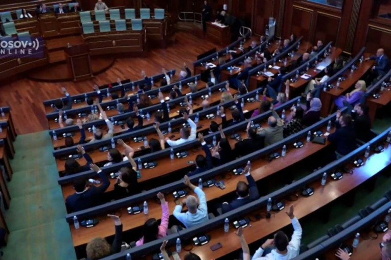 U Prištini pravno nasilje! Odbijen kandidat Srpske liste za potpredsednika, oglasio se Beograd