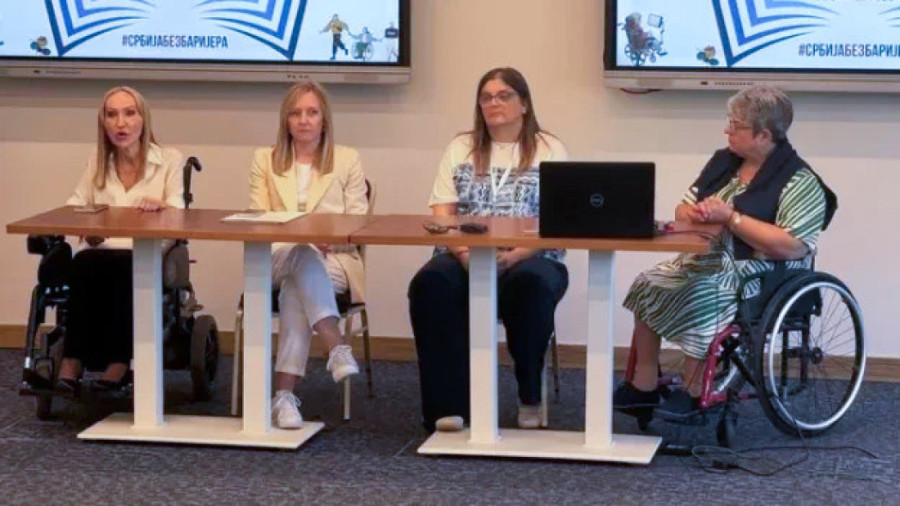 Akademija za lidere! Mladi sa invaliditetom stiču znanja za budućnost