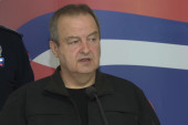 Dačić: Tokom protesta u Novom Sadu očuvan red i mir, bilo pisanja po prostorijama SNS-a