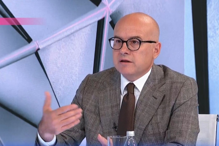 Presudu nam je rulja već donela, samo još sa lomačama nisu došli! Vučević podsetio i na tragediju u "Kontrastu" 2012. godine