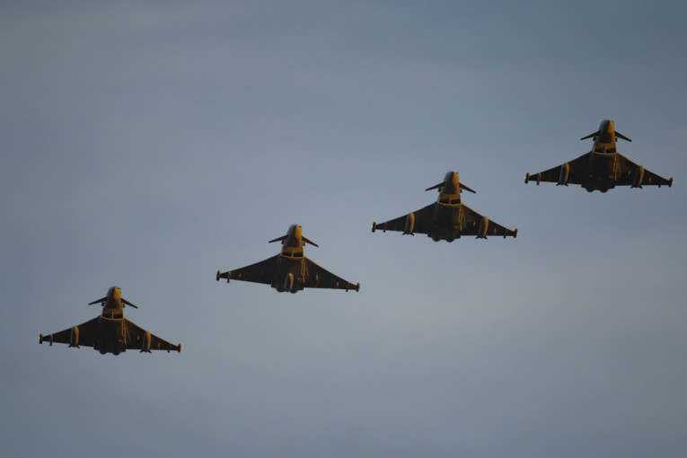 Nemačka digla vojne avione! Ruska letelica alarmirala NATO snage