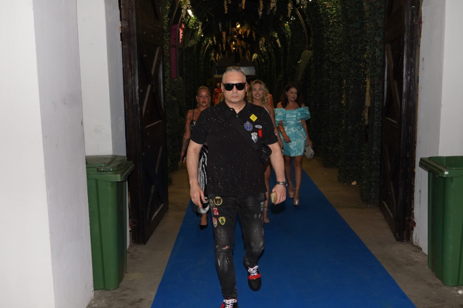 Lukin otac napravio haos kad je saznao da je Anita trudna: "To je samo pompa!"