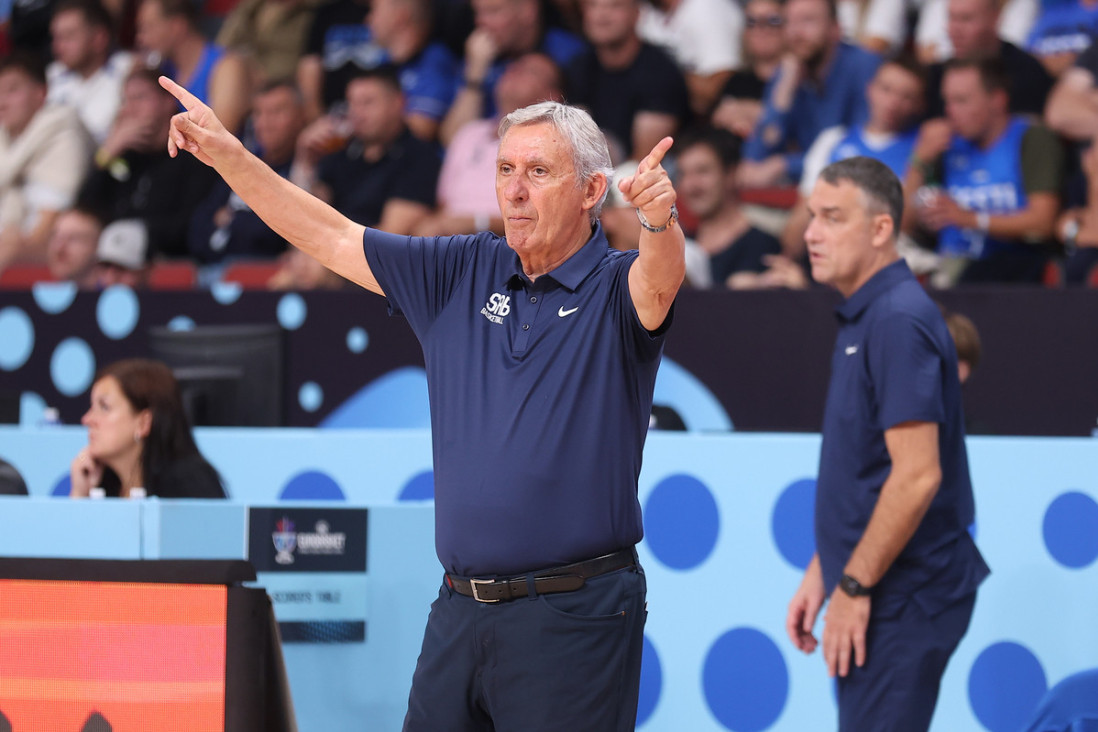 Pešić zadovoljan, ali i oprezan posle premijerne pobede na Eurobasketu: Nije dovoljno samo pobediti!