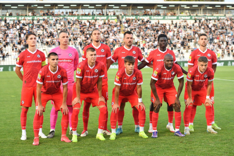 Piksi objavio konačan spisak! Zna se ko napada Letonce i Engleze, opet "ne štima" na poziciji golmana (FOTO)