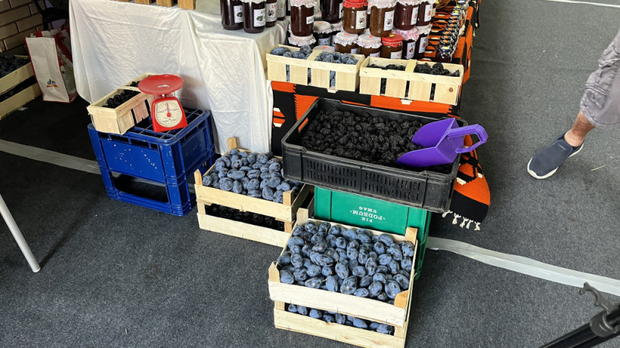 U Osečini 20. Sajam šljive: Rodilo 400.000 tona "srpkog zlata"