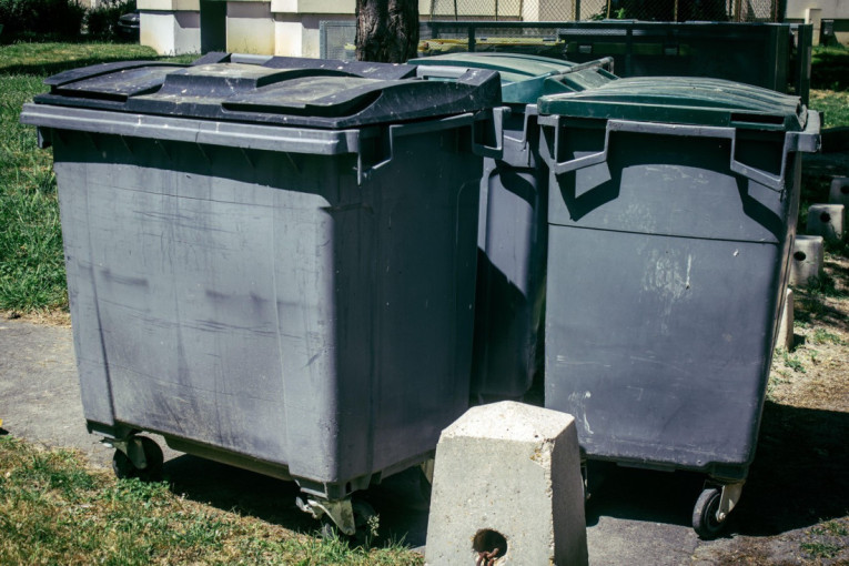 Užas u Istanbulu: Telo bebe s opekotinama i ogrebotinama pronađeno pored kontejnera