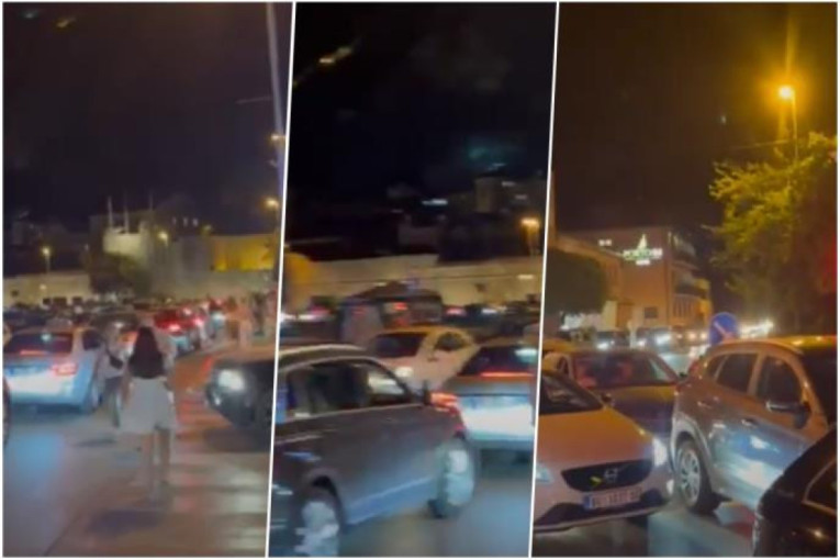 Prvi snimci posle likvidacije "Mesara" u Kotoru: Sve vrvi od policije, Škaljari u totalnom haosu! (VIDEO)