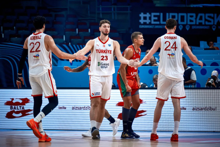 "Bejbi Jokić" odgovorio "pravom Jokiću": Šengun i Turska pregazili Portugal!