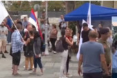 Ovako je sinoć izgledao protest blokadera u Lazarevcu: Skupljali su se iz cele Srbije i iz 10 zborova, a zgubidana - 50! (VIDEO)