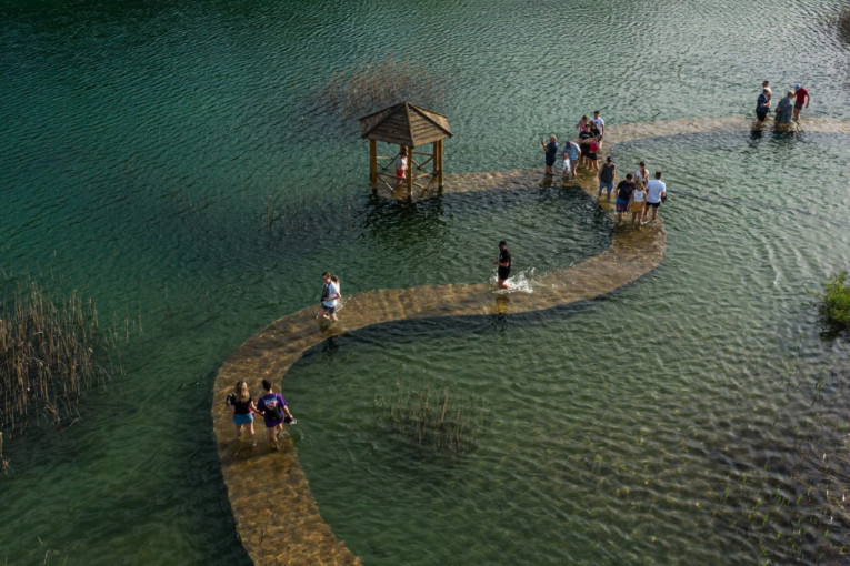 Evropa krije egzotični raj na neočekivanom mestu: Evo gde možete doživeti Maldive za male pare (FOTO/VIDEO)