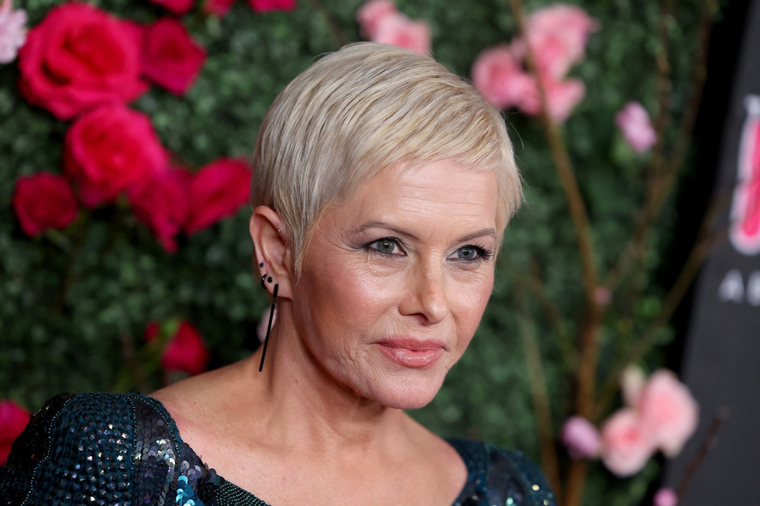 Zvezda "Čuvara plaže" u jeku borbe s rakom otišla na mastektomiju sa rekonstrukcijom: Ovako sad izgleda!